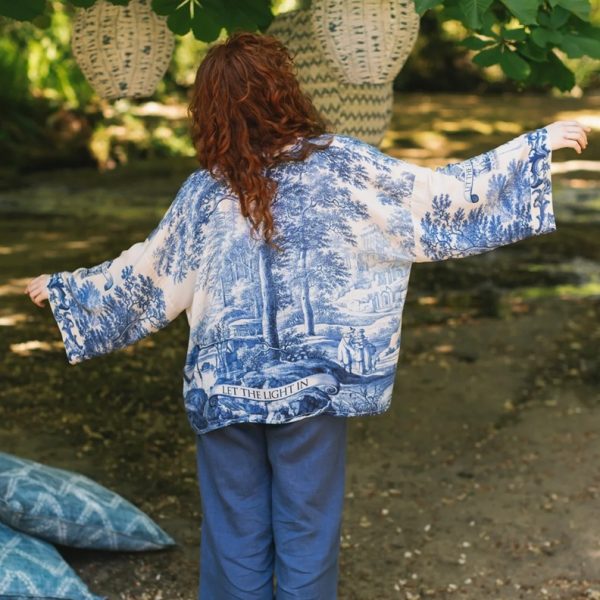 Market of Stars ‘Let the Light In’ Kimono