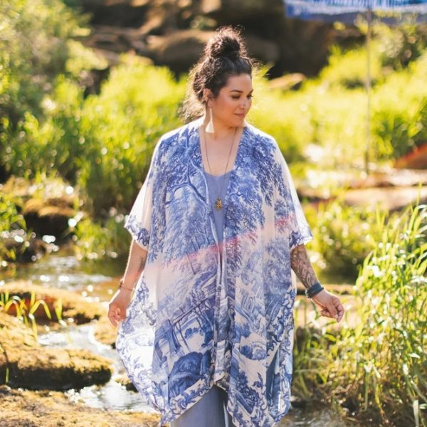 Market of Stars ‘Let the Light In’ Throwover Kimono
