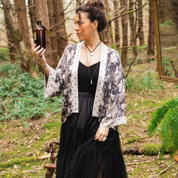 Market of Stars ‘The Looking Glass’ Kimono