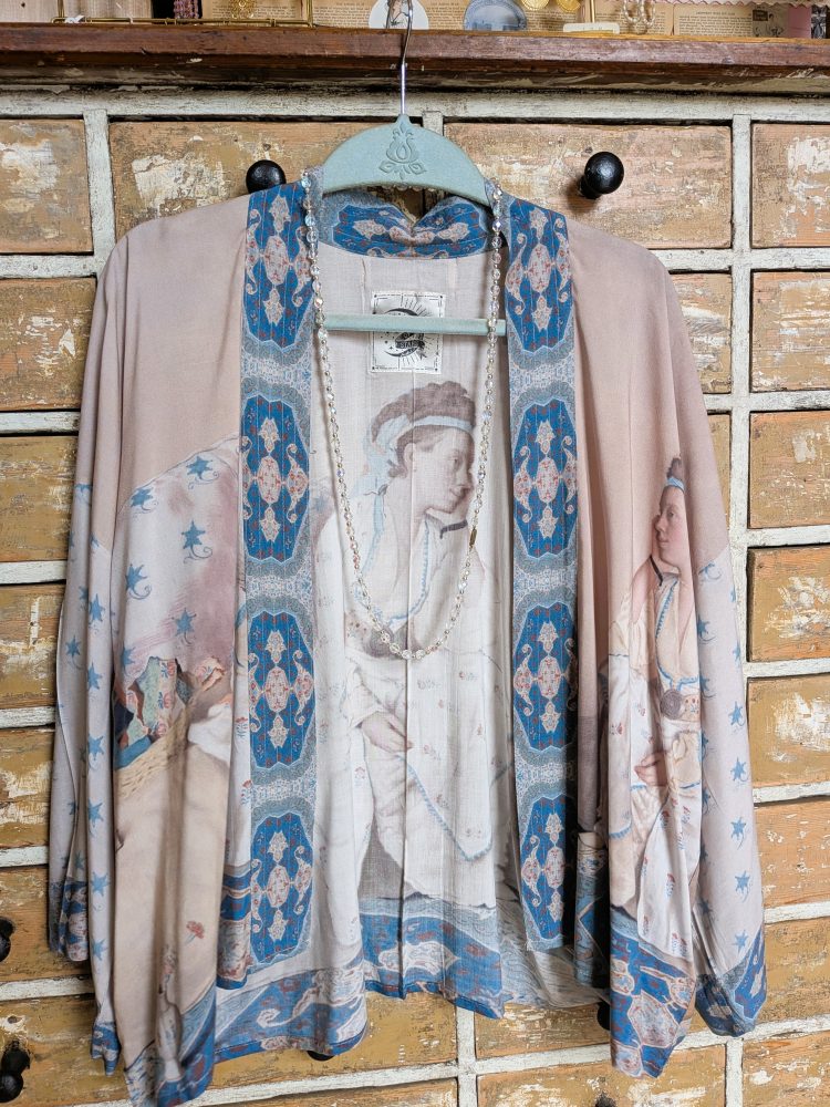 Read more about the article The Fun of Styling Vintage
