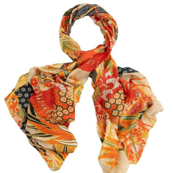 One Hundred Stars Fans Scarlet Scarf