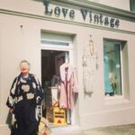 New & Vintage Shop 🌷 Carolanne & Emma